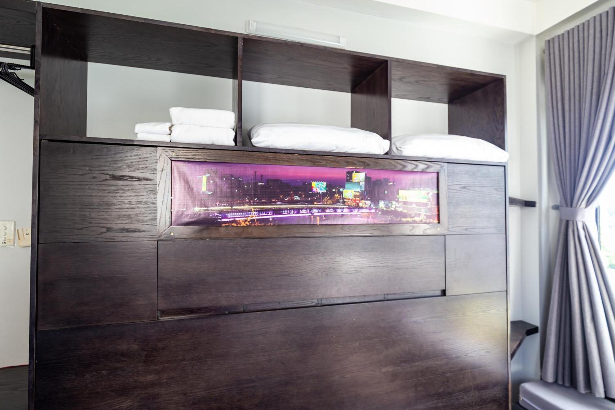 Cozy Riverview Of Livinginn ホーチミン市 エクステリア 写真